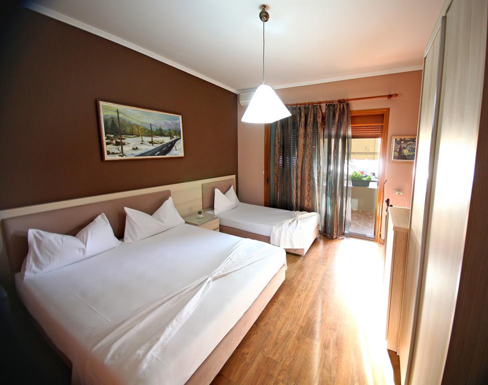 Hotel Bojko Vlorë Quarto foto